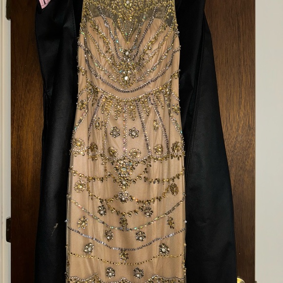 Sherri Hill Dress- size 6 - Picture 6 of 8